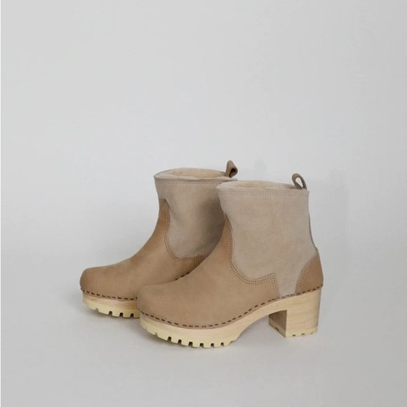 No.6 NWOT 5" Pull On Shearling Clog Boot on High Heel in Bone Suede - Picture 1 of 16